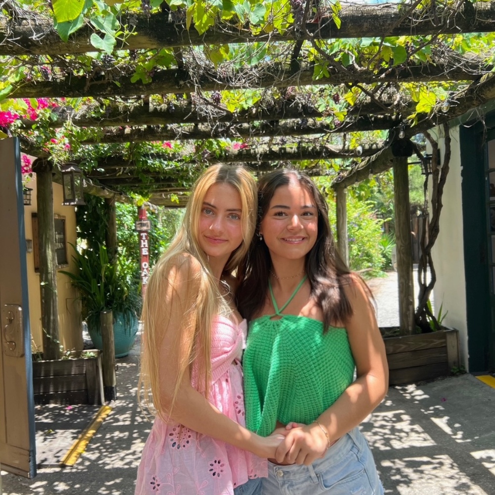 Meet your Posher, Hope